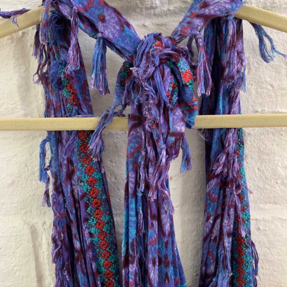 Large Scarf - image 3